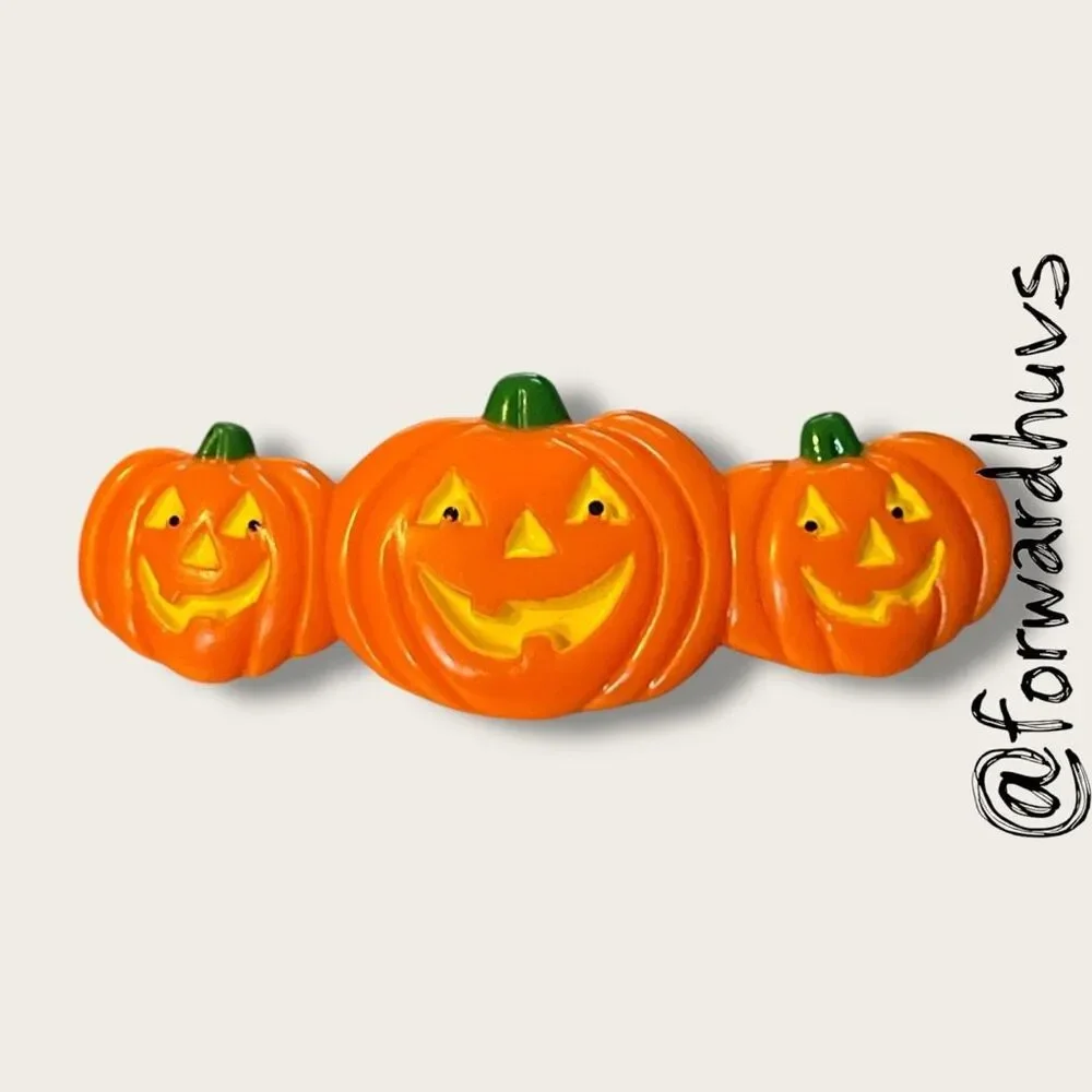 Halloween-Themed Jack-O’-Lantern Hair Barrette